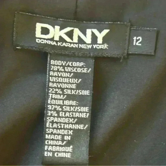 DKNY Black Velvet Jacket With Silk Lace Trim Women’s Size 12 EUC! - Picture 6 of 6